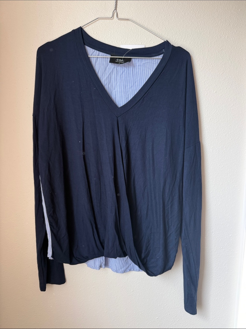 Navy V-Neck Long Sleeve Top